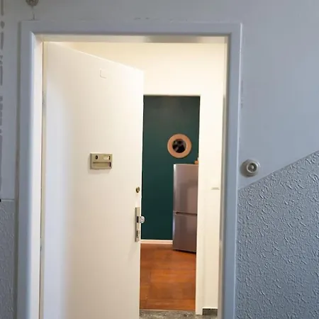 3b Bright Beautiful Newly Renovated 3br Praha