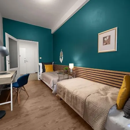 3b Bright Beautiful Newly Renovated 3br Prag