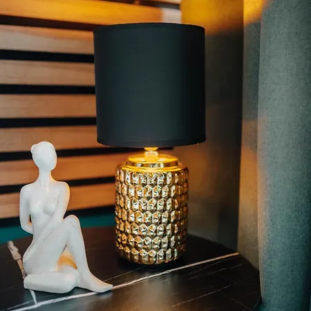 3b Bright Beautiful Newly Renovated 3br * Prag