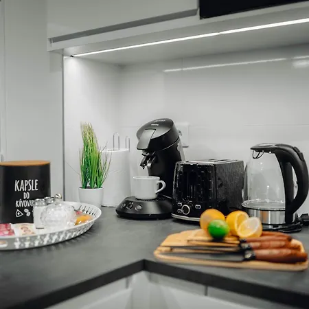 Appartement 3b Bright Beautiful Newly Renovated 3br *
