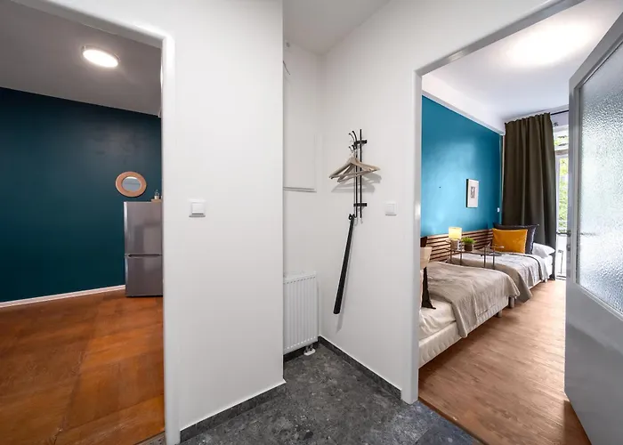 3b Bright Beautiful Newly Renovated 3br 아파트 *