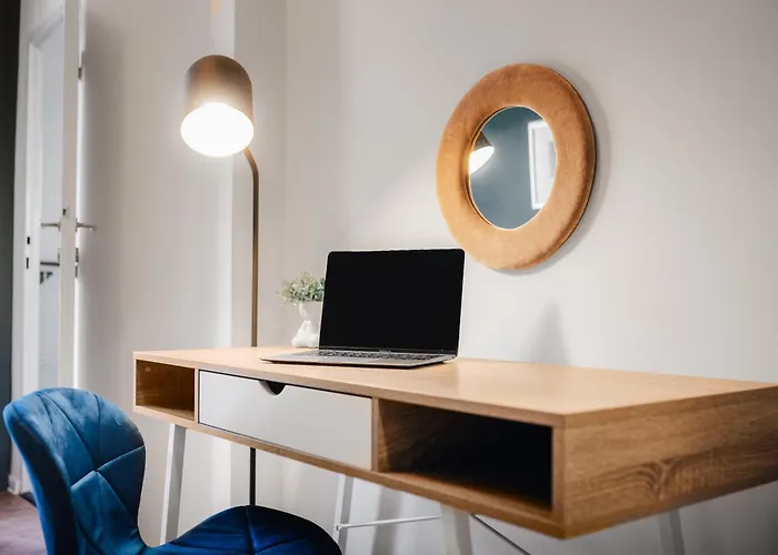 3b Bright Beautiful Newly Renovated 3br 아파트
